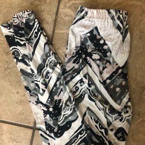 LuLaRoe OS Leggings